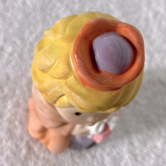 Vintage 1986 Avon Heavenly Blessings Nativity Collection Ceramic Figurine - Picture 5 of 13